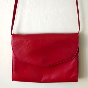 Red Bruno Magli vintage convertible clutch/shoulder bag, made in Italy